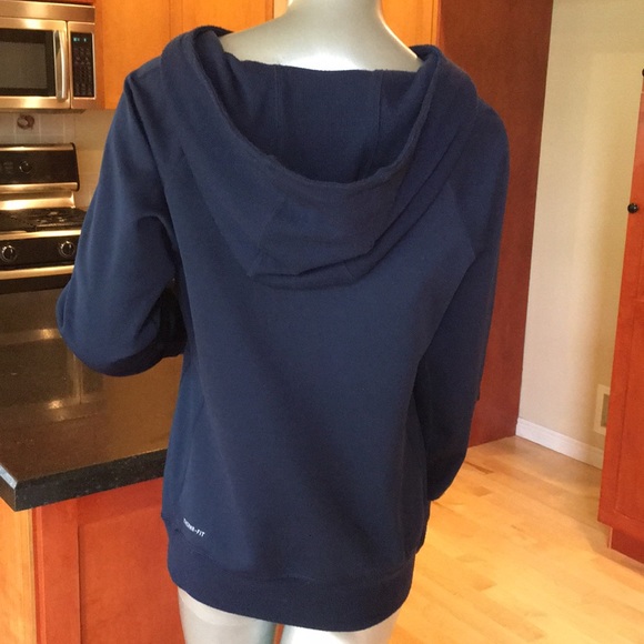 NIKE | Seattle Seahawks NFL Therma-Fit hoodie - Picture 4 of 7